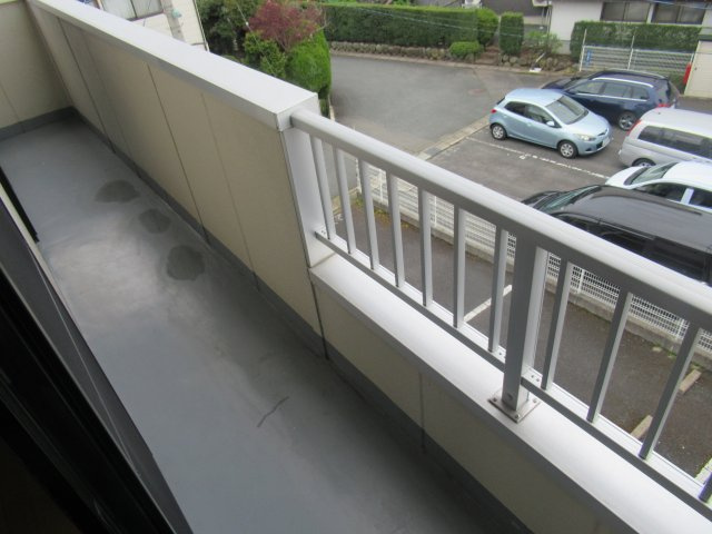 晃七第一マンションのバルコニー