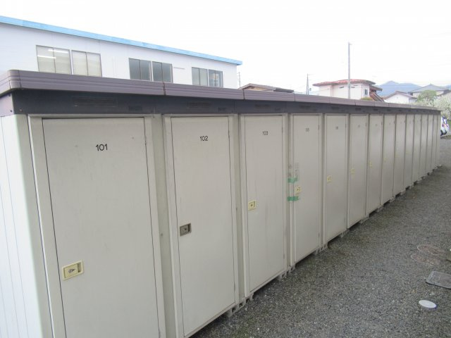 晃七第一マンションの収納