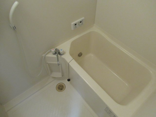 晃七第一マンションの浴室|サンプル