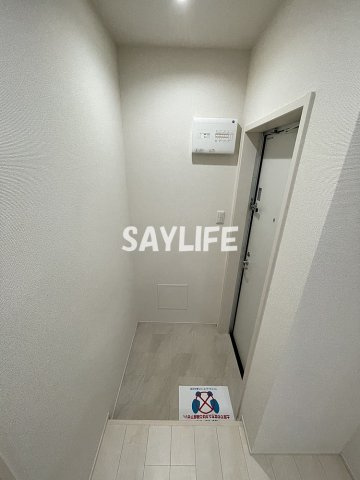 フジパレス城東諏訪サウスV番館の玄関