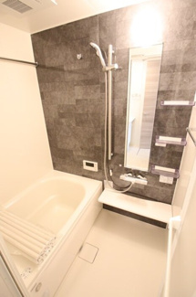 【浴室】 | D-room霞町 | 日々の疲れを癒すお風呂付です