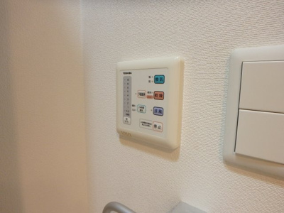 【設備】 | 西宮北口プライマリーワン | 浴室乾燥機付き