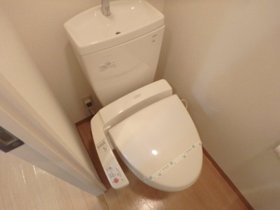 【トイレ】 | 西宮北口プライマリーワン | 清潔感のあるトイレです