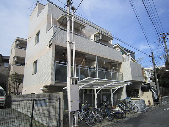 ダイドーメゾン魚崎の外観