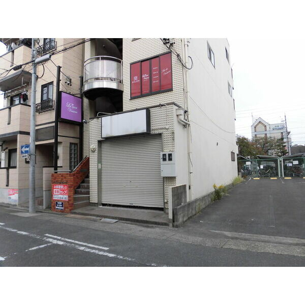 マイシャンポールの外観