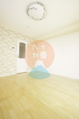 【設備】 | Gravure de Prier | ネット無料。