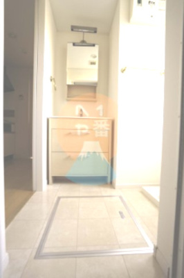 【独立洗面台】 | Gravure de Prier | 
ネット無料。