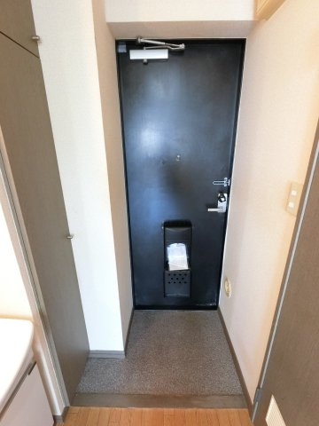 【玄関】