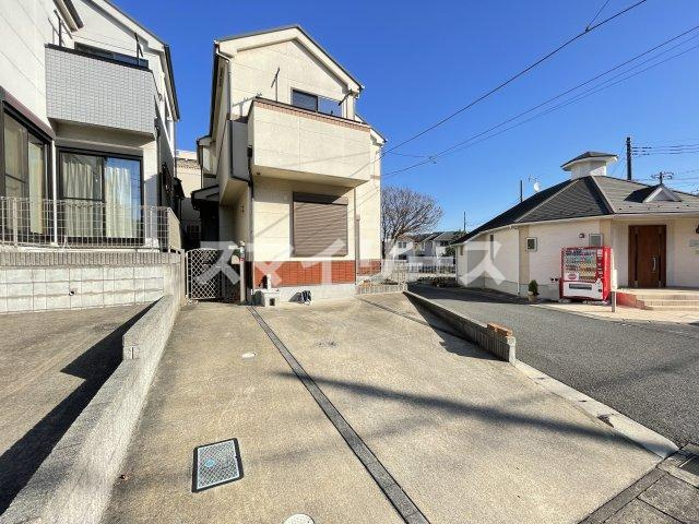 柏市東柏1丁目戸建住宅の駐車場