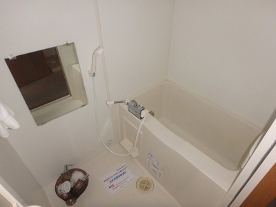 【浴室】 | オーキッドレジデンス千葉中央 | ※同物件・反転タイプの写真です。