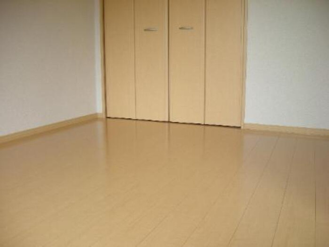 【洋室】 | コンフォートＫ・Ｍ