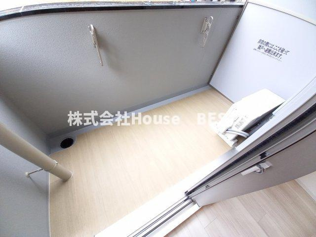 エスリードレジデンス神戸三宮のバルコニー