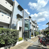 ＤＥＡＵＶＩＬＬＥ　ＣＯＵＲＴの画像