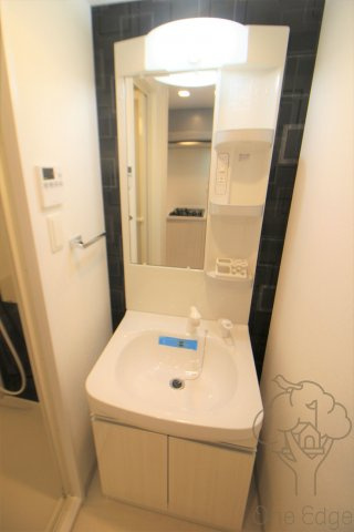 S-RESIDENCE新大阪Gardenの独立洗面台