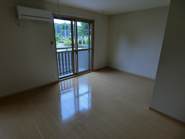 ボナールの居間・リビング|※別部屋のイメージ写真です。