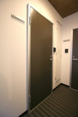 【玄関】 | エントランスライフ同志社西