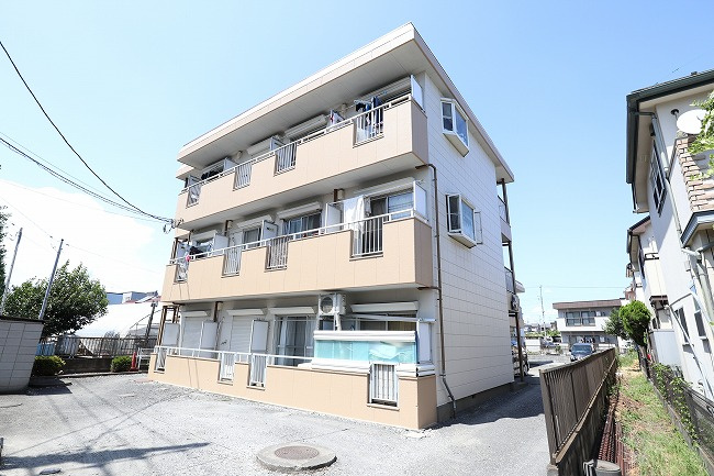 ジュネス昭島の外観