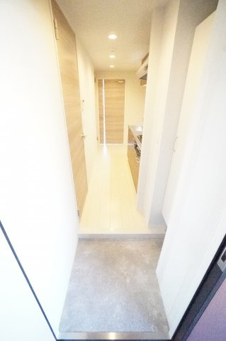 【玄関】 | アーバンシャトー千葉中央 | ※同物件・同タイプの写真です。
