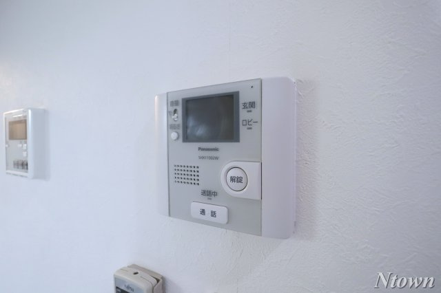 【セキュリティ】 | MaisonFar黒川 | モニター付きインターホンです