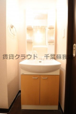 クレール・ソガBの洗面所|忙しい朝の身支度もこれなら安心ですね！