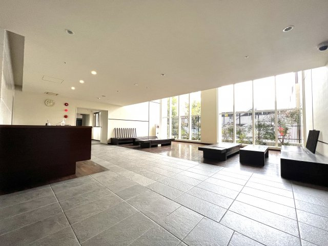 パークシティ星ヶ丘ガーデンコートのエントランス