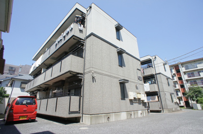 ワンフロアー２世帯、全戸角部屋設計♪