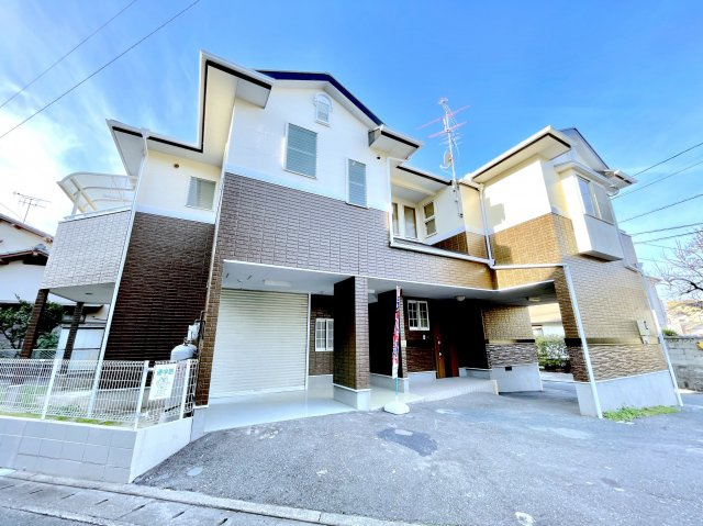 福岡市南区曰佐の外観