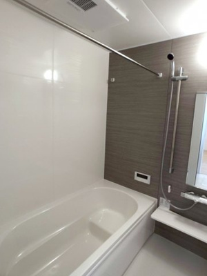 【浴室】 | メゾンドトレビアン