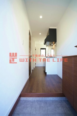 ナナザスタイル田主丸【キャッシュバック対象物件】の玄関|収納もある玄関です