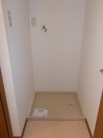 エントピア名和北Ａの内装|明るい室内です