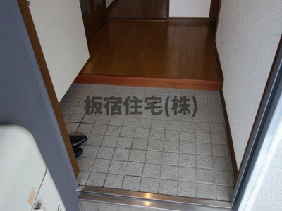 【玄関】 | マルキュウビル
