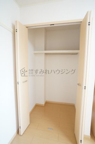 ネオカーム中野の収納