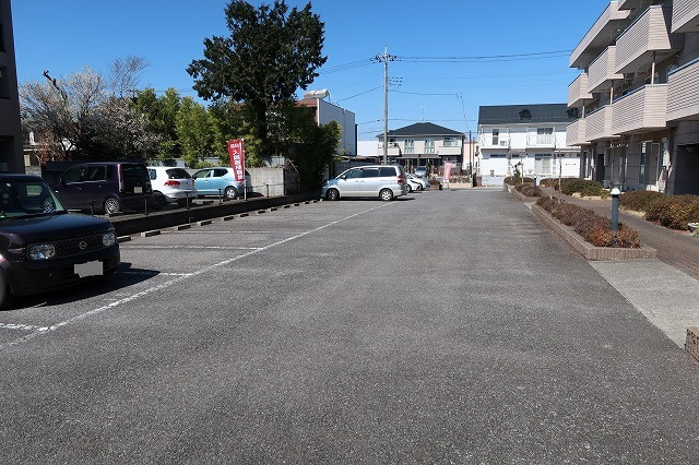 プレンティナカヤマの駐車場|駐車場