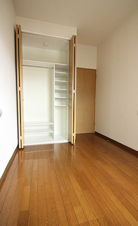 エトワール大善寺【キャッシュバック対象物件】の洋室|きれいな洋室です