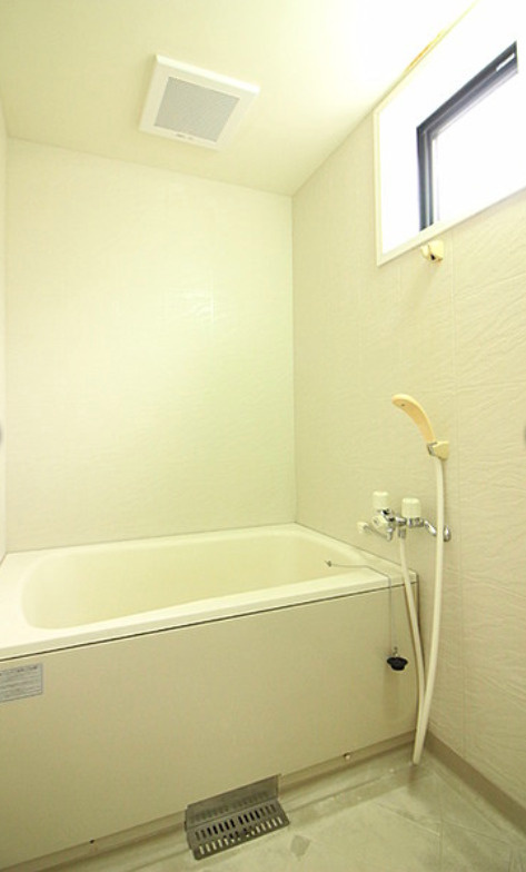 エトワール大善寺【キャッシュバック対象物件】の浴室|コンパクトで使いやすいお風呂です