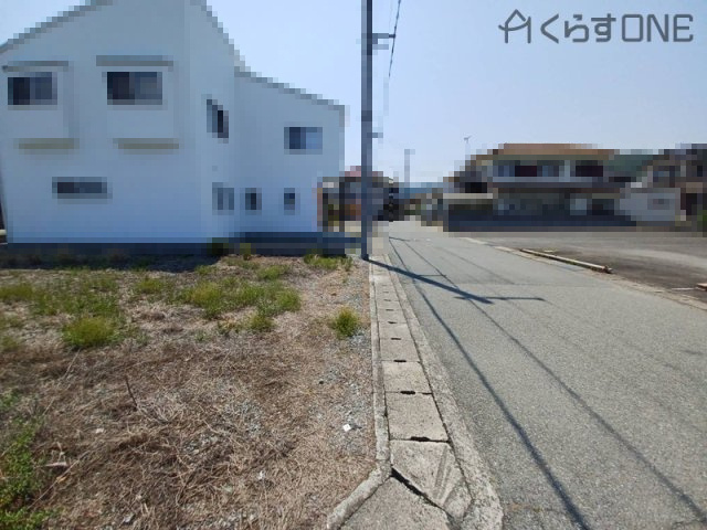 【前面道路含む現地写真】 | たつの市御津町苅屋／5区画 | 分譲地全体写真です！