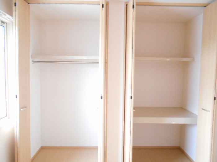 翡翠館 Ⅱの収納|Ⅱ202 ｸﾛｰｾﾞｯﾄ・収納