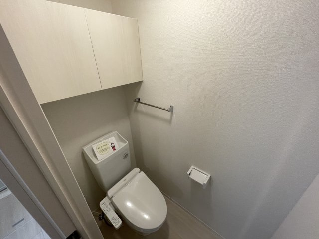 D-room公津の杜Bのトイレ|温水洗浄暖房便座