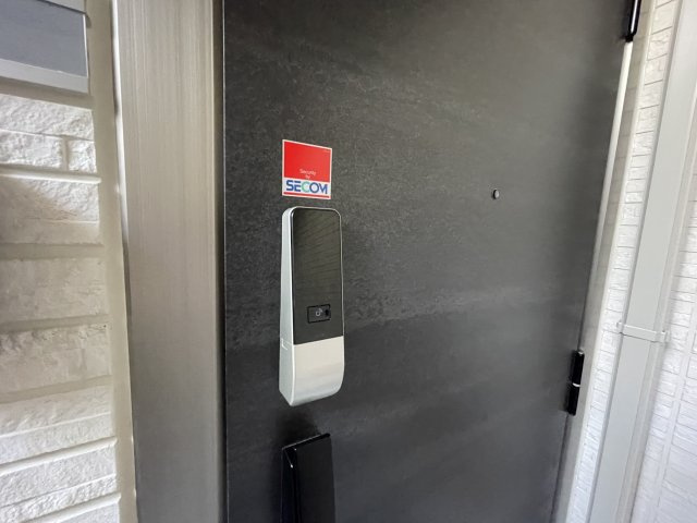 D-room公津の杜Bの玄関|外玄関