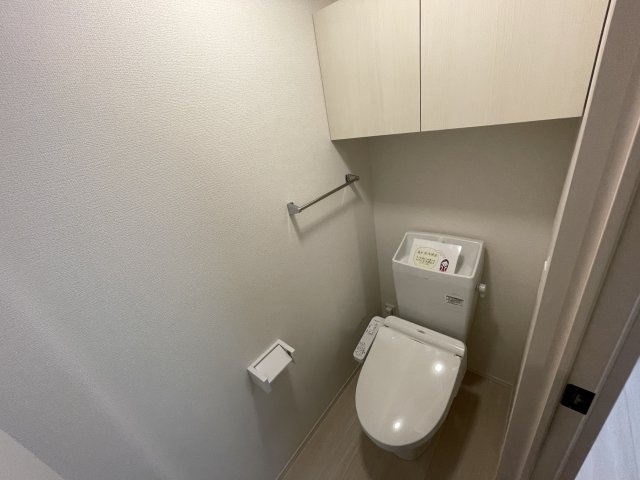 D-room公津の杜Bのトイレ|温水洗浄便座