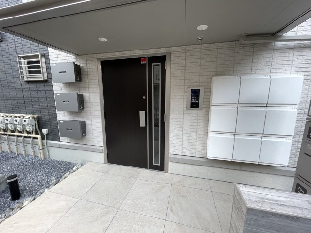 D-room公津の杜Bのエントランス|オートロック付き