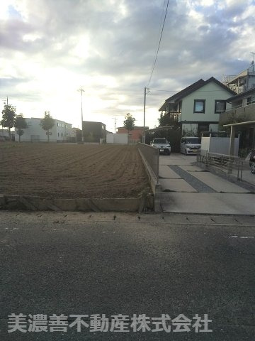 ５９９５９　岐阜市旦島土地の外観