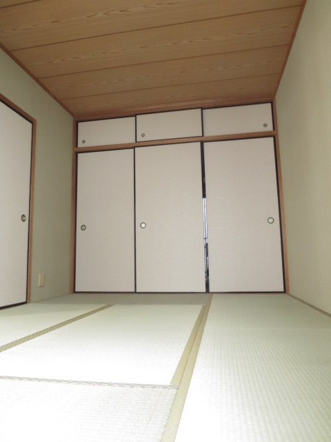 ソレーユYAMADAの和室