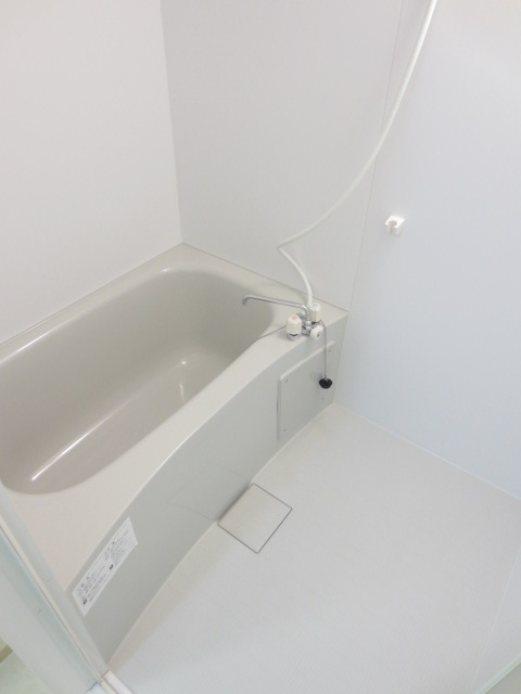 ソレーユYAMADAの浴室