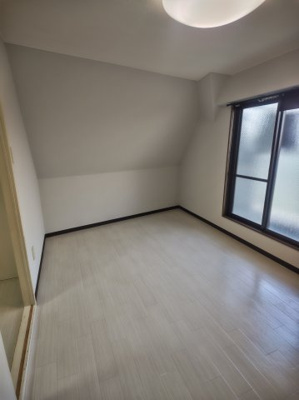 【洋室】 | 堂山ハイツB棟 | 広々とした洋室です