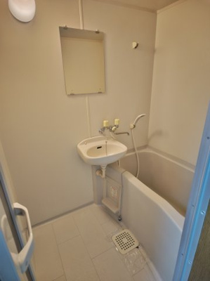 【浴室】 | 堂山ハイツB棟 | コンパクトで使いやすいお風呂です