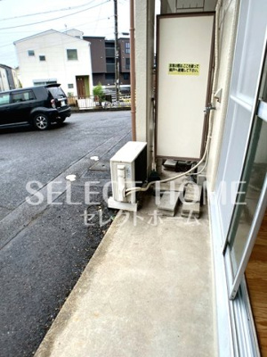 【バルコニー】 | タウニー緑ヶ丘 | バルコニーからの眺めを楽しみながら食事をしませんか