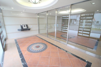 【エントランス】