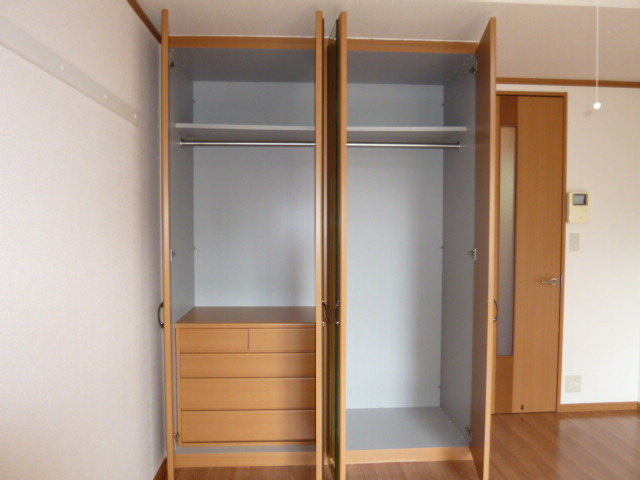 プロニティＳの収納|クローゼット