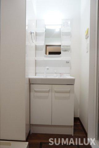 熊本市東区新外２丁目の賃貸マンションの独立洗面台